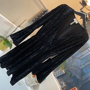 Laundry Shelli Segal Velvet NEW with Tags black Dress. Fits more like S/M